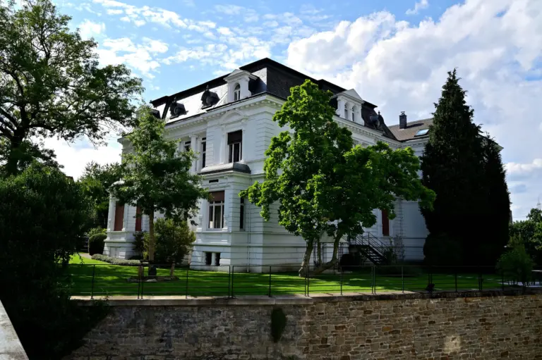 Glücksmakler Villa