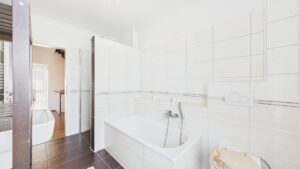 Badezimmer 1.OG
